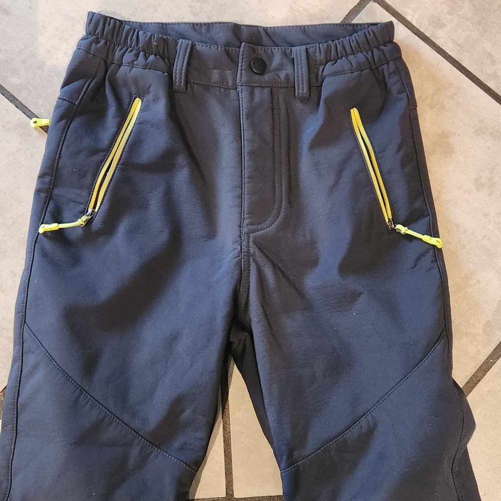 .Youth Snow Pants
